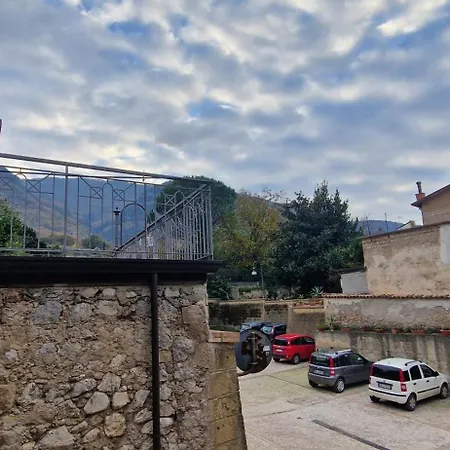 Palazzo Riccardi Aparthotel Solopaca