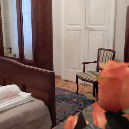 Palazzo Riccardi Aparthotel Solopaca